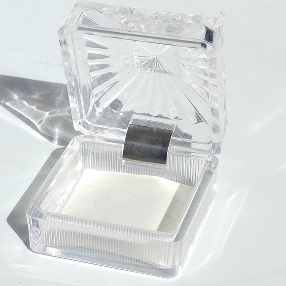 VINTAGE Acrylic Jewelry Storage Display Box Clear See Through Prism Effect - Picture 5 of 6